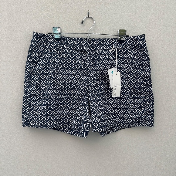 Level 99 Cindie Linen Stretch Printed Short Navy & White - Size 32 - Picture 2 of 6